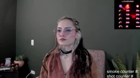 Snapshot of vesiagomez chatting on May 2026 07:20:02 PM natalia gomez online show from May 2026 07:20:02 PM