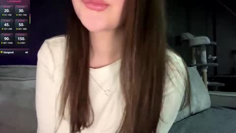 Snapshot of vestaszanto chatting on February 2026 04:11:02 PM Esta online show from February 2026 04:11:02 PM