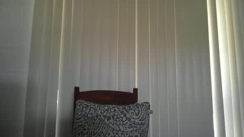 vesturelove online show from September 2025 06:22:02 PM