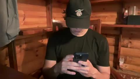 Snapshot of vexelgain chatting on September 2025 02:48:02 AM HendasWerout online show from September 2025 02:48:02 AM