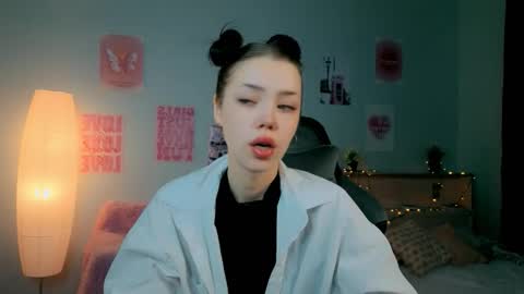 Lara Croft online show from February 2026 04:10:01 AM