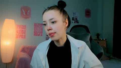 Lara Croft online show from February 2026 06:22:01 AM