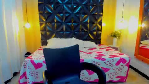 Snapshot of veyra_sereny chatting on August 2026 10:57:02 PM Vanesaa online show from August 2026 10:57:02 PM