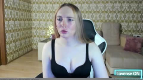 vi_luxxxy online show from May 2026 02:06:01 AM