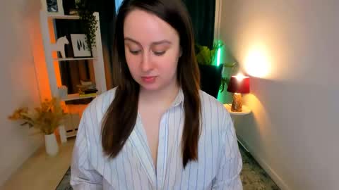 Camilla online show from May 2026 12:54:01 PM
