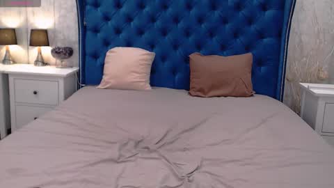 Via online show from November 2025 09:20:02 AM