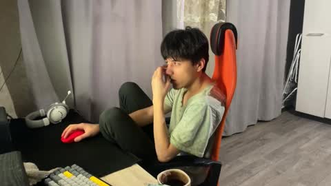 Snapshot of vialeras chatting on February 2026 03:03:02 AM vialeras online show from February 2026 03:03:02 AM