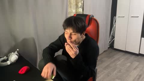 Snapshot of vialeras chatting on February 2026 05:44:02 PM vialeras online show from February 2026 05:44:02 PM