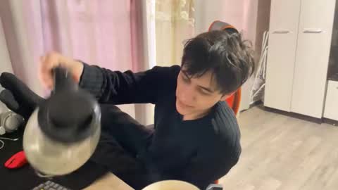 Snapshot of vialeras chatting on February 2026 04:02:02 AM vialeras online show from February 2026 04:02:02 AM