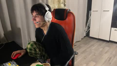 Snapshot of vialeras chatting on March 2026 05:52:02 PM vialeras online show from March 2026 05:52:02 PM