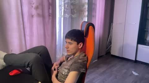 Snapshot of vialeras chatting on March 2026 09:25:01 AM vialeras online show from March 2026 09:25:01 AM