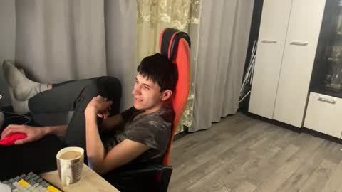 Snapshot of vialeras chatting on March 2026 04:11:02 PM vialeras online show from March 2026 04:11:02 PM