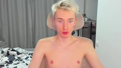 Snapshot of vibemygirl chatting on October 2025 12:22:02 PM vibemygirl online show from October 2025 12:22:02 PM