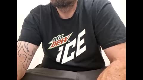 vibenfeelingood online show from October 2025 08:39:02 PM