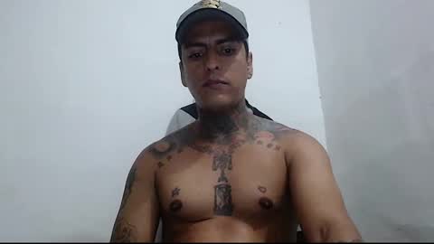 Snapshot of vicctorzc chatting on January 2026 05:40:01 PM Victor cardenas online show from January 2026 05:40:01 PM