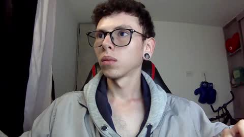 Vicent Brais online show from December 2024 10:13:02 AM