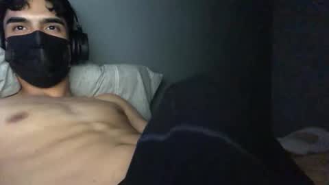 Snapshot of vicente24milf chatting on October 2025 02:20:01 AM vicente online show from October 2025 02:20:01 AM