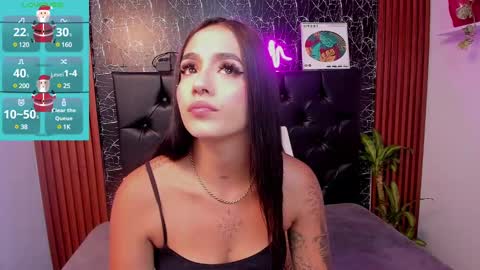 Snapshot of vichy_evans chatting on January 2025 07:40:01 PM Vichy Everyday From 1400 to 2130 Col Time online show from January 2025 07:40:01 PM