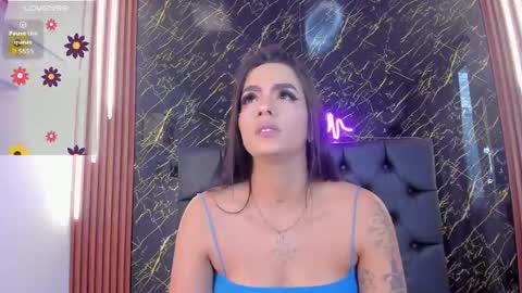 Snapshot of vichy_evans chatting on October 2025 07:33:02 PM Vichy Everyday From 1400 to 2130 Col Time online show from October 2025 07:33:02 PM