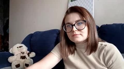 vicki online show from March 2026 07:27:02 AM