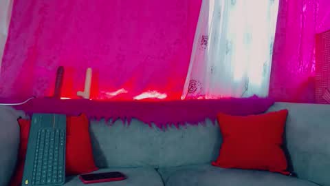 vicky_gill_ online show from November 2025 05:04:01 PM