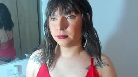 Snapshot of vicky_hot_x chatting on June 2026 12:05:02 AM online show from June 2026 12:05:02 AM