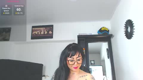 Vicky  online show from April 2026 11:15:02 AM