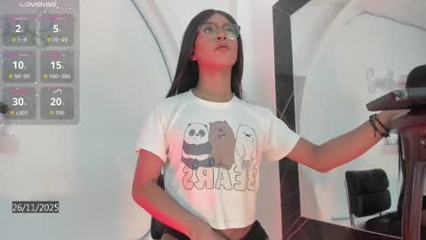 Snapshot of vicky_hottman chatting on November 2025 04:14:02 AM vicky_hottman online show from November 2025 04:14:02 AM