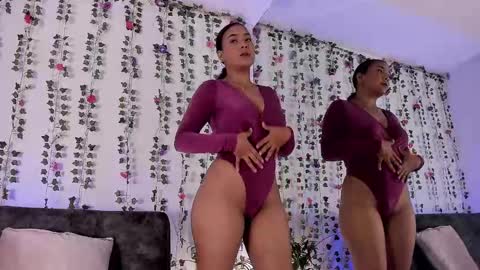 Snapshot of vicky_ruiz1 chatting on February 2025 11:06:02 AM Vicky online show from February 2025 11:06:02 AM