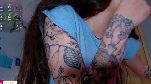 Snapshot of vickyjackson_ chatting on October 2025 03:54:01 PM Victoria online show from October 2025 03:54:01 PM