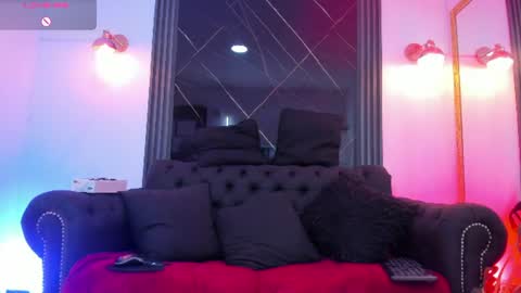 Vicky online show from June 2026 07:41:02 PM