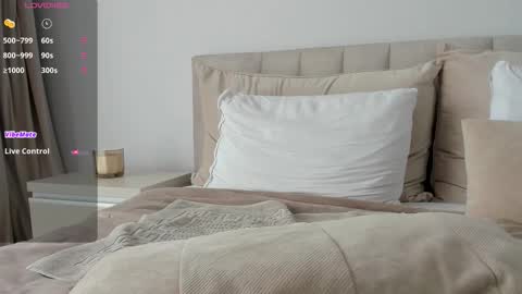 Victoria online show from October 2025 08:13:01 AM