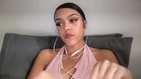 Snapshot of vickyyyx chatting on January 2025 07:13:02 AM Goddess Victory online show from January 2025 07:13:02 AM