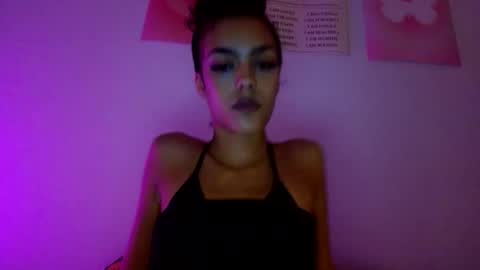 Goddess Victory  online show from November 2025 02:11:02 AM