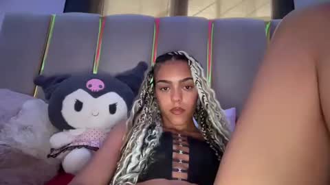 Snapshot of vickyyyx chatting on June 2026 10:36:02 PM Goddess Victory online show from June 2026 10:36:02 PM