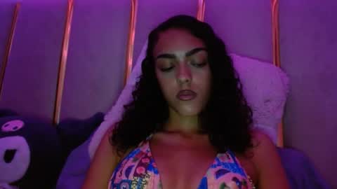 Snapshot of vickyyyx chatting on June 2026 11:51:01 PM Goddess Victory online show from June 2026 11:51:01 PM