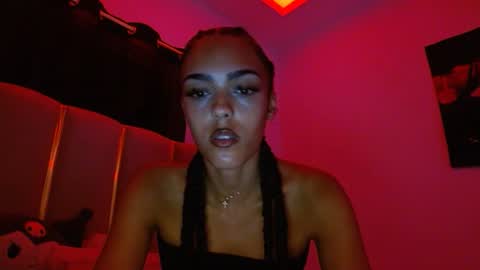 Snapshot of vickyyyx chatting on July 2026 02:28:02 AM Goddess Victory online show from July 2026 02:28:02 AM