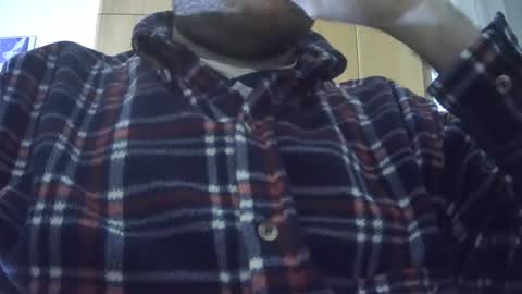 Snapshot of victorhume chatting on February 2025 11:25:02 PM VictorHume online show from February 2025 11:25:02 PM
