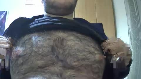 Snapshot of victorhume chatting on November 2025 05:35:01 PM VictorHume online show from November 2025 05:35:01 PM