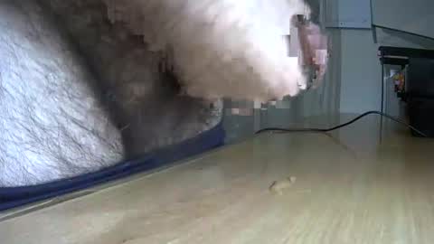 Snapshot of victorhume chatting on November 2025 07:02:02 PM VictorHume online show from November 2025 07:02:02 PM