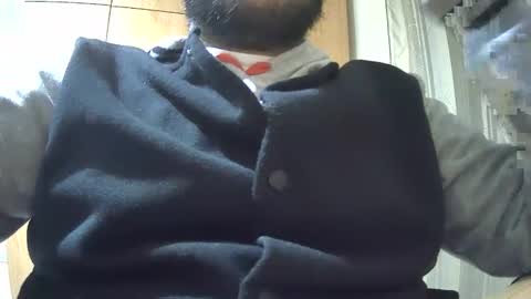 Snapshot of victorhume chatting on December 2025 03:17:01 PM VictorHume online show from December 2025 03:17:01 PM