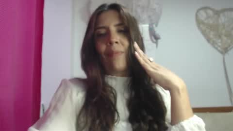 Snapshot of victoria25_meester chatting on January 2025 08:49:01 PM Hi guys Im victoria Be the one who can control me in PVT online show from January 2025 08:49:01 PM