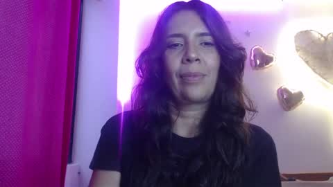 Snapshot of victoria25_meester chatting on February 2025 08:54:02 PM Hi guys Im victoria Be the one who can control me in PVT online show from February 2025 08:54:02 PM