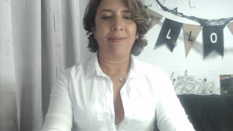 Hi guys   Im victoria  Be the one who can control me in PVT online show from October 2025 10:43:02 PM