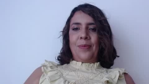 Hi guys   Im victoria  Be the one who can control me in PVT online show from April 2026 03:05:01 PM