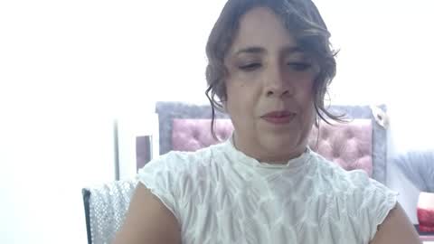 Hi guys   Im victoria  Be the one who can control me in PVT online show from May 2026 04:01:01 PM