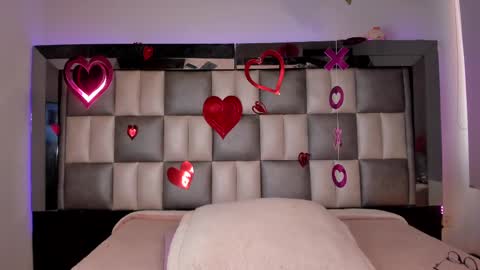 Snapshot of victoria__js_ chatting on February 2025 01:32:01 PM Victoria online show from February 2025 01:32:01 PM
