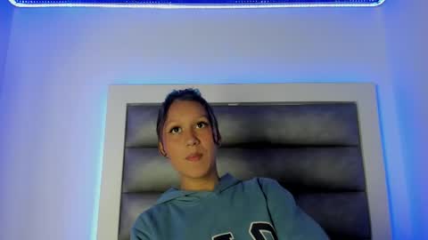 Victoria online show from January 2026 07:41:01 PM