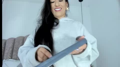 Snapshot of victoria_cooper3 chatting on October 2025 11:41:02 AM valentina online show from October 2025 11:41:02 AM