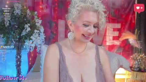 diorvictoria9 online show from June 2026 04:55:01 PM